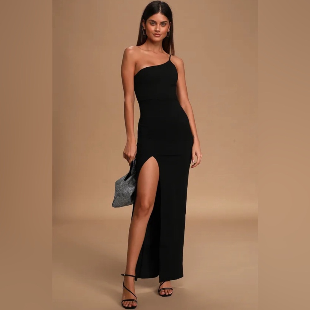 Keeper of My Heart Black One-Shoulder Maxi Dress - Black - XXS